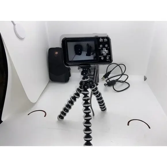 Panasonic Lumix DMC-TS20 16MP Batteries+Charger+USB+Case+Tripod+32GB SD (TESTED)